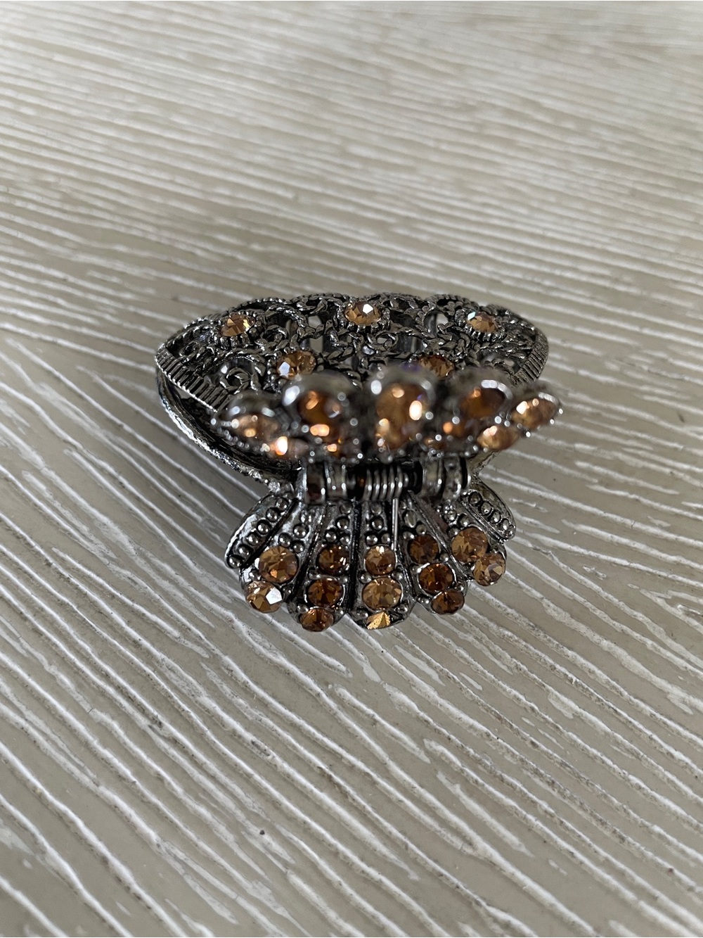 Embellished Metal Filigree Amber Crystal Hair Claw